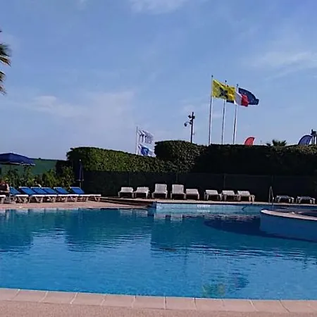 Bel Les Pieds Dans L'eau Apartment Villeneuve-Loubet